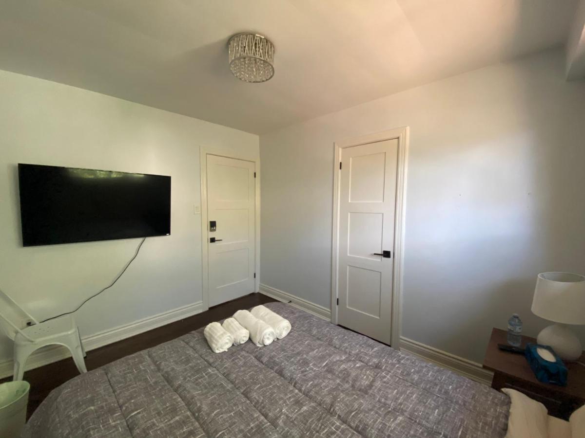 Yonge And Finch Subway !Q Spacious & Quiet Private Bdr With Shared Bathroom Τορόντο Εξωτερικό φωτογραφία